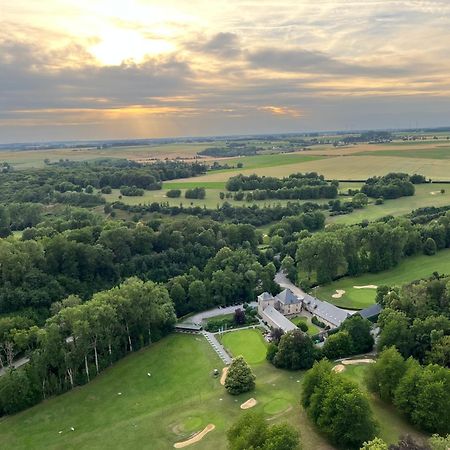 Golf & Hotel De Falnuee Mazy Bagian luar foto